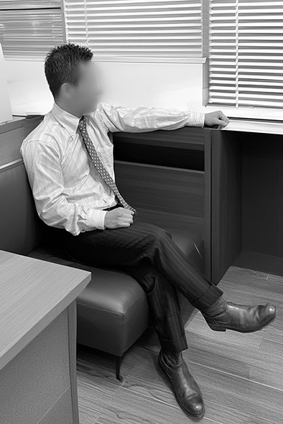 :山田　健太郎